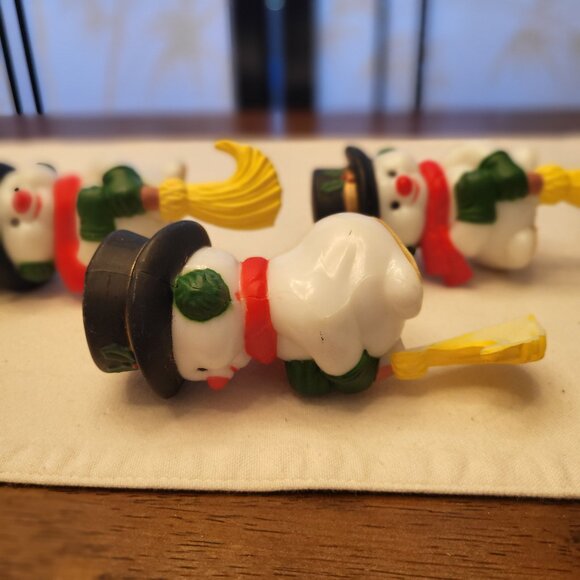 Set of 3 1960s Snowman w/ Corn Broom Stocking Holders Shelf Sitters - Picture 5 of 8